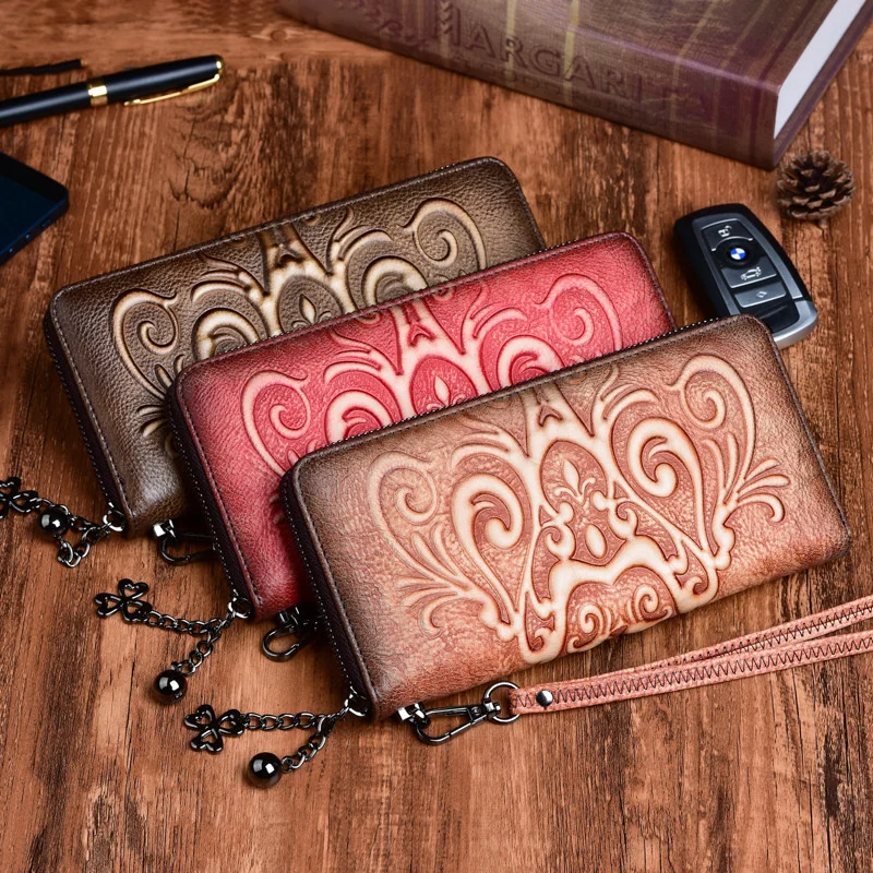 Дамски ръчни чанти-клатчи от телешка кожа, чантата с релефни, ретро-документ за самоличност / Кредитни карти, удобна чанта с множество джобове, женски дълъг портфейл от естествена кожа
