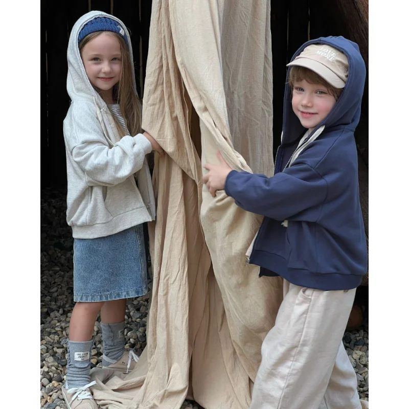 Детско палто, колекция от 2023 година, пролет-есен, ново палто с писмото принтом, палто с цип за момчета и момичета, ежедневното просто вязаное палто