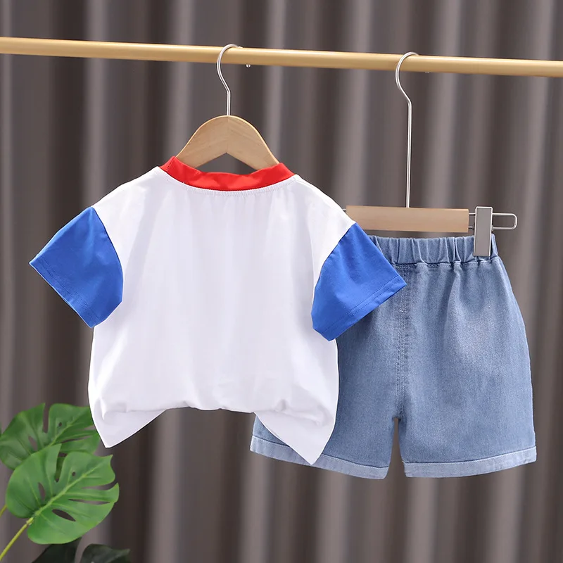 Летни дрехи за малки момчета, комплекти за деца, корейски детски тениски с къс ръкав и анимационни принтом, потници и къси панталони, детски дрехи за момчета