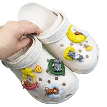 1 комплект Сладък Животни Мишката, Котката Кукла Обувки Крокодил Окачване Обтегач-Сабо Бижута За Обувки За Момчета И Момичета, Градински Обувки, Аксесоари, Подходящи Croc Jibb