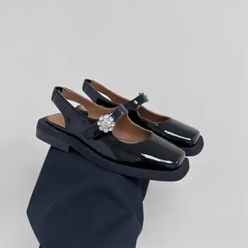 2023 Летни ежедневни сандали, модни дамски обувки с квадратни пръсти и украса под формата на кристали, дамски обувки Sapato Feminino от естествена кожа, размер 35-40