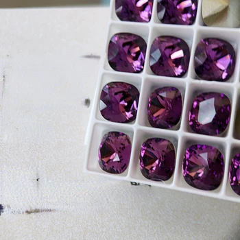 Автентични австрийски внос на бижутерия от кристали 4470 за нокти 204 лилаво