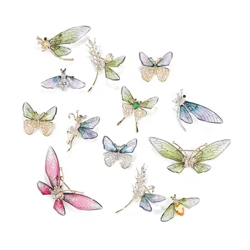 Висококачествена и Нежна Прозрачна брошка във формата на крила на водни Кончета, индивидуални Аксесоари За дрехи, жени за елече в формата на пеперуда