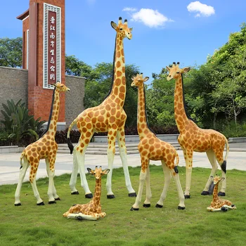 Външна имитация на жирафа Стеклопластиковая скулптура Градински пейзаж Офис Продажби на Големите Украшения във формата на животни, Украшения във формата на Зебра