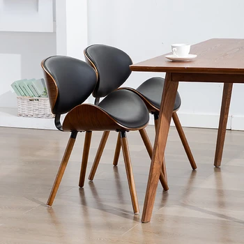Европейският модерен прост луксозен стол с облегалка, малък семеен под формата на бръмбар, компактен практичен кът за стол от масивна дървесина и кожа