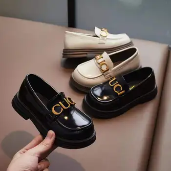 Кожени обувки за момичета; Лятна детски обувки принцеса 2023 г. в британския стил; Обувки за партита Мери Джейн; Детска корея Модни кожени обувки с ниски берцем