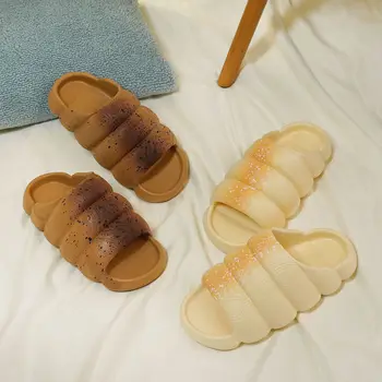 Летните забавни домашни чехли за баня с имитация на хляб за жените, домашни обувки на масивна обувки, домашни чехли на платформа, голям размер на 45, леки дебели пантофи за момичета
