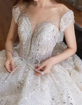 Луксозни сватбени рокли принцеса 2023, трапециевидные къси ръкави, блестящи мъниста, прозрачен силует от кристали, Европейски високо качество сватбени рокли, Елегантни