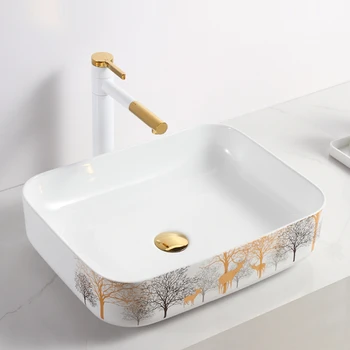 Межплатформенный мивка за баня в европейски стил, с модерна и уникална мивка златен цвят