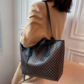 Модерна дамска чанта-тоут, шарени дизайнерска чанта с голям капацитет за жени, 2023 Нови прости обикновен дамски чанти за пазаруване