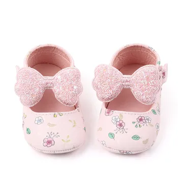 Обувки за малки Момичета, Скъпа Мека обувките Мери Джейн от изкуствена кожа с флорални принтом и лък, Нескользящая подметка, Пролетно-летни сандали за Малки Момичета 0-6-12 м
