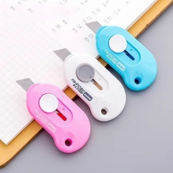 Преносим и приятен творчески нож за отваряне на кутии, мини-нож за писма и нож за хартия, използван за извличане на експресни кутии и рязане на хартия
